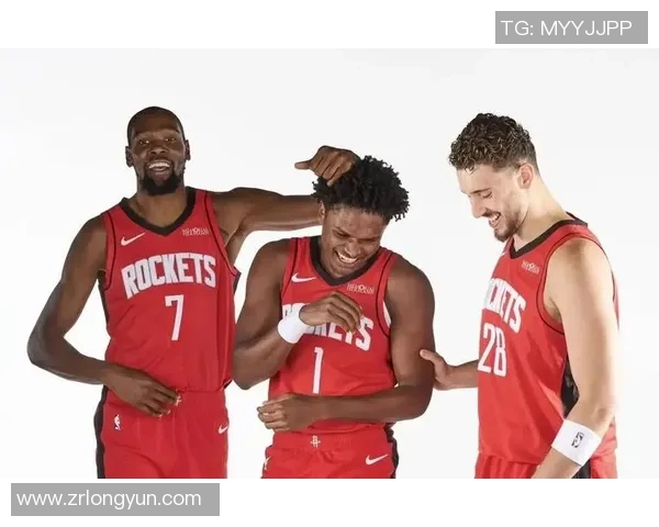 8月25日NBA火箭与雷霆精彩对决全场录像回顾与精彩瞬间分析